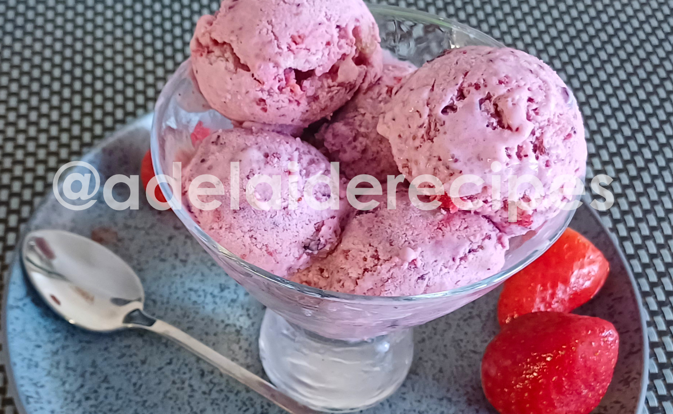 Gelado Caseiro de Frutos Vermelhos